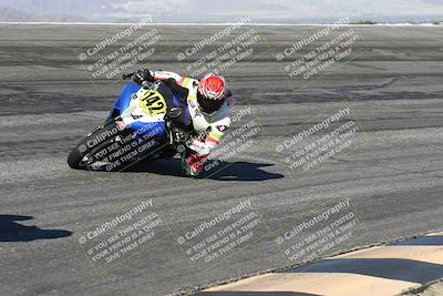 media/Jan-16-2026-CVMA Friday Practice (Fri) [[6f2bf47531]]/5-Racer 4-Trackday1/Session 2 (Bowl)/